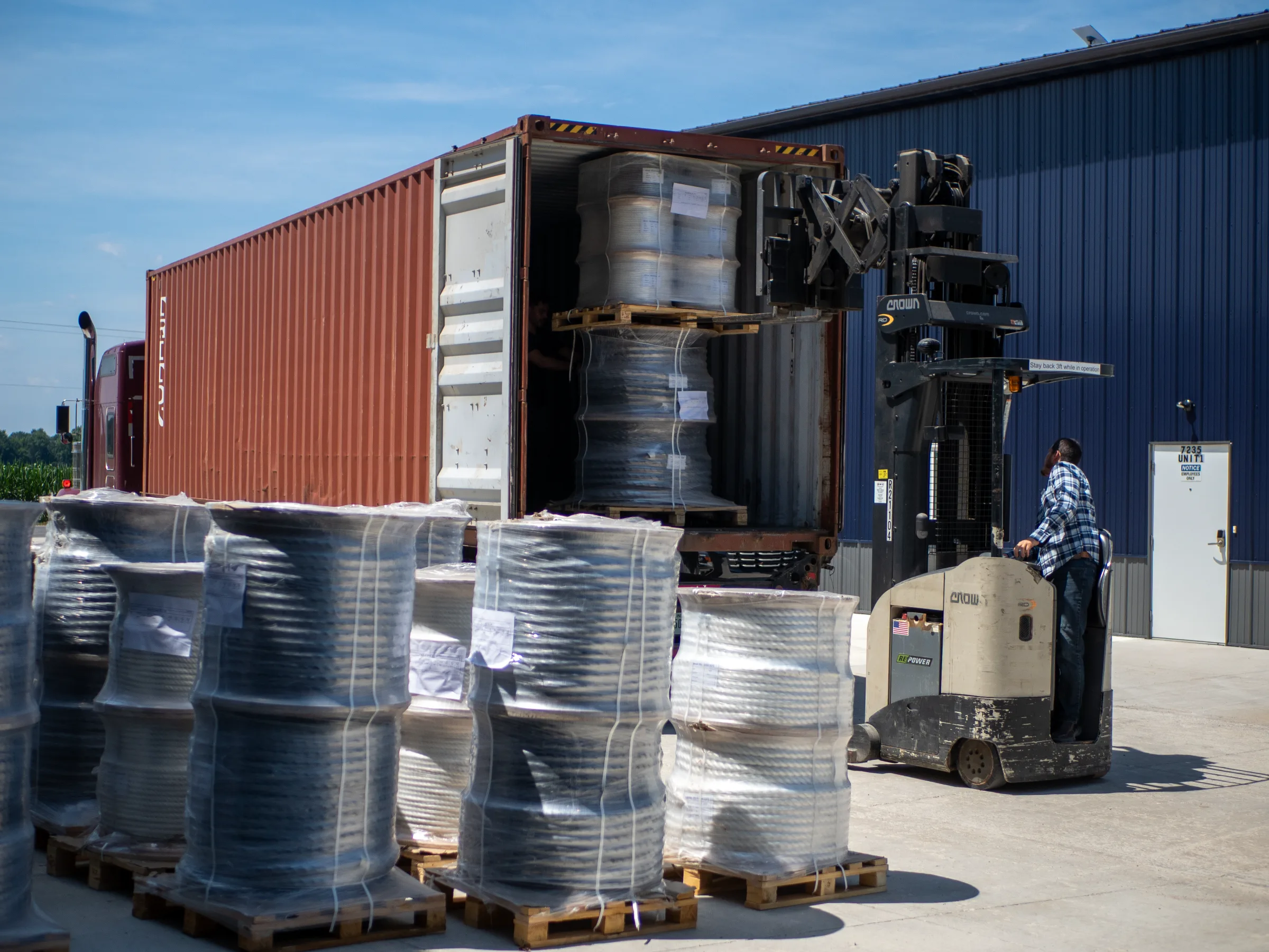 Taking rope out of a shipping container